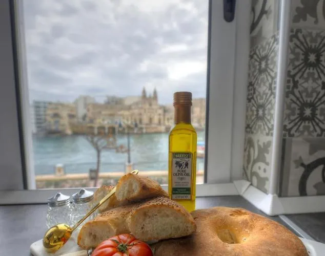 Apartamento First Floor Seconds From Balluta Bay Ipap1-1