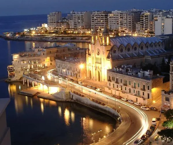 Apartamento First Floor Seconds From Balluta Bay Ipap1-1 Sliema