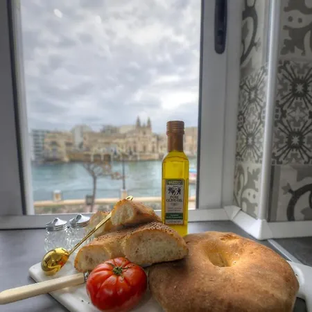 Appartement First Floor Seconds From Balluta Bay Ipap1-1