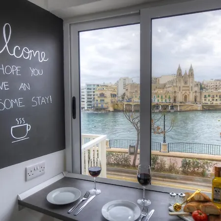 First Floor Seconds From Balluta Bay Ipap1-1 * Sliema