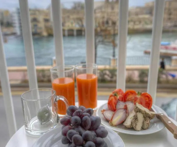 First Floor Seconds From Balluta Bay Ipap1-1 슬리에마